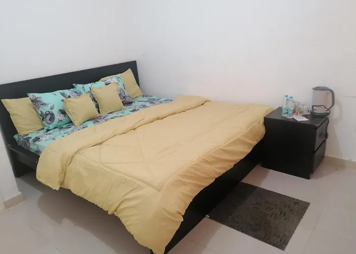 Etas Residence