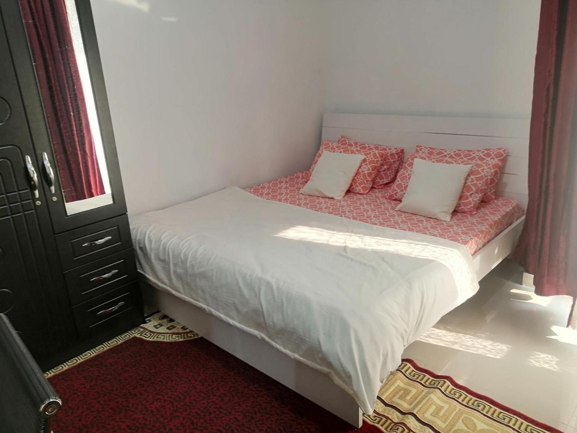 Etas Homestay Abu Dhabi